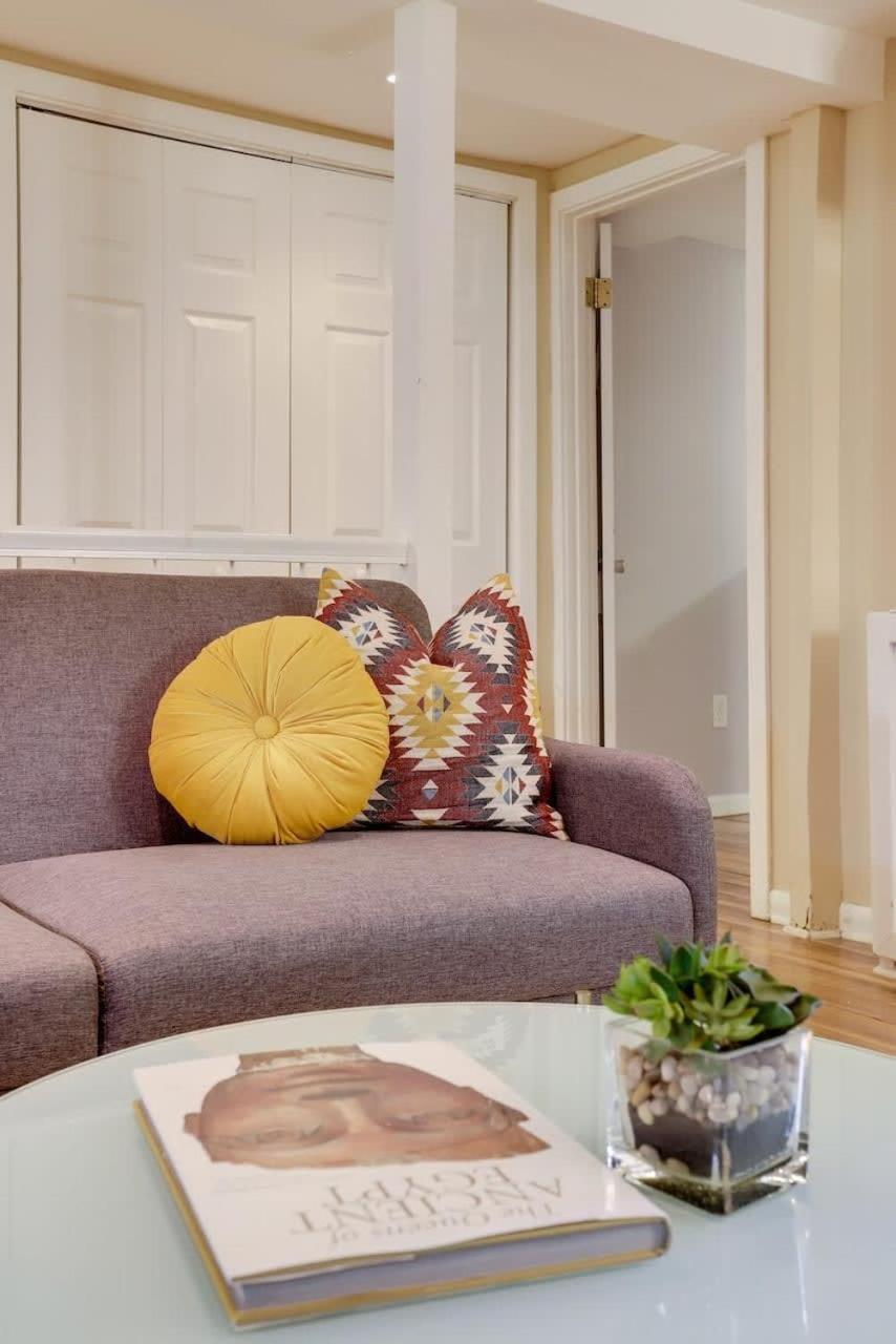 Beautiful 2 Bedroom Across From The House Of Representatives * Washington