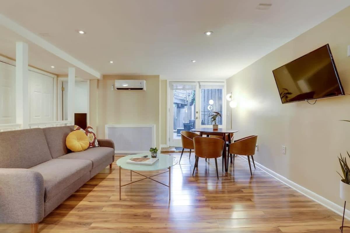 Beautiful 2 Bedroom Across From The House Of Representatives * Washington