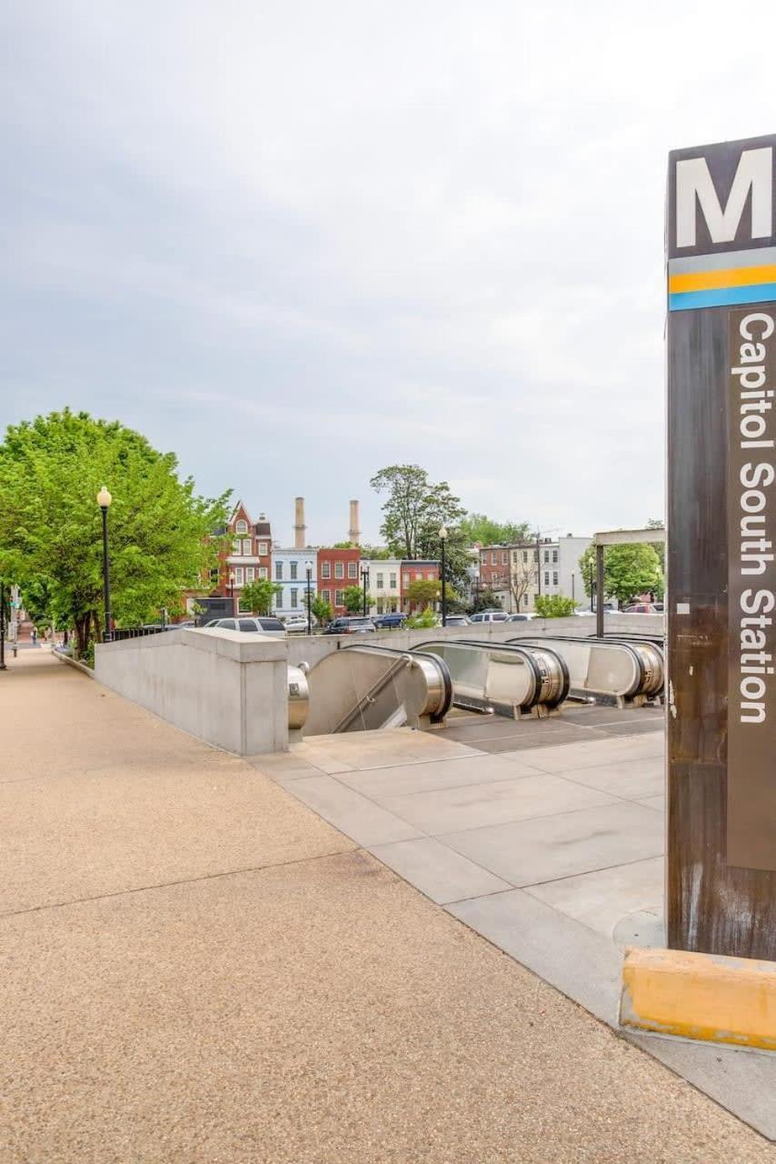 Apartment Beautiful 2 Bedroom Across From The House Of Representatives Washington