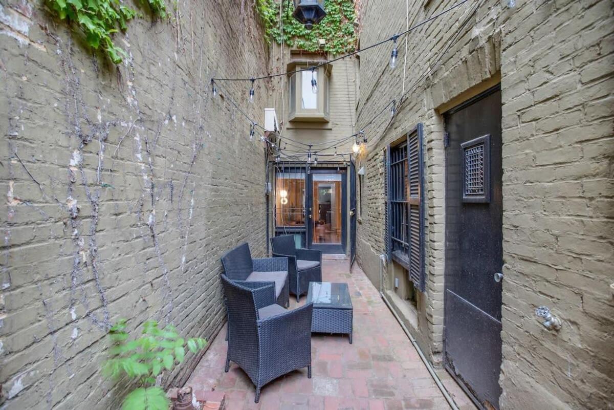 Beautiful 2 Bedroom Across From The House Of Representatives