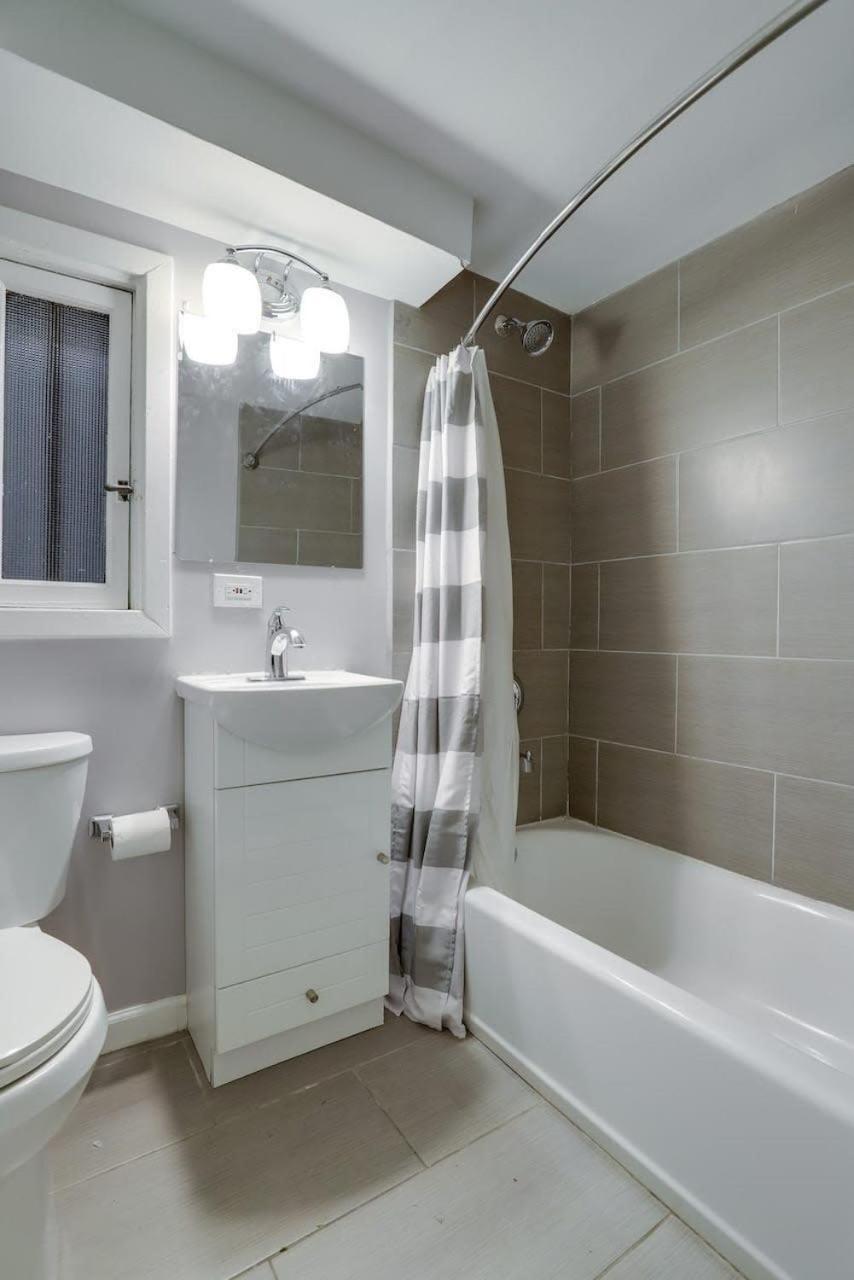 Beautiful 2 Bedroom Across From The House Of Representatives * Washington