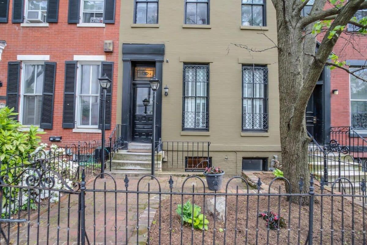 Beautiful 2 Bedroom Across From The House Of Representatives * Washington